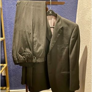 Sean John Black Pinstripe Suit 42R Jacket 36R pants